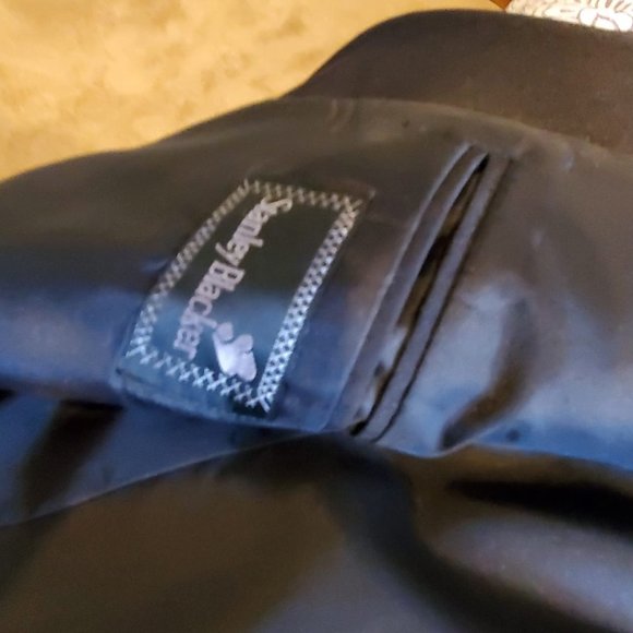 Stanley Blacker Tuxedo Jacket, Pants 2Shirts, 35L - Picture 4 of 6